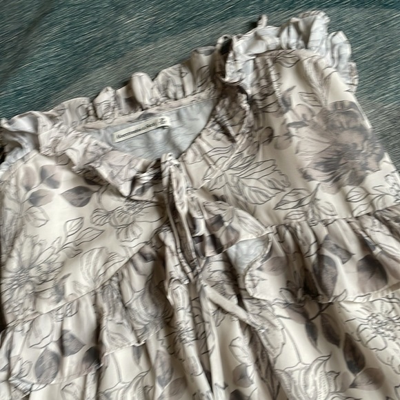 Abercrombie & Fitch Silk Floral Spaghetti Strap Dress White and Gray - Picture 10 of 10